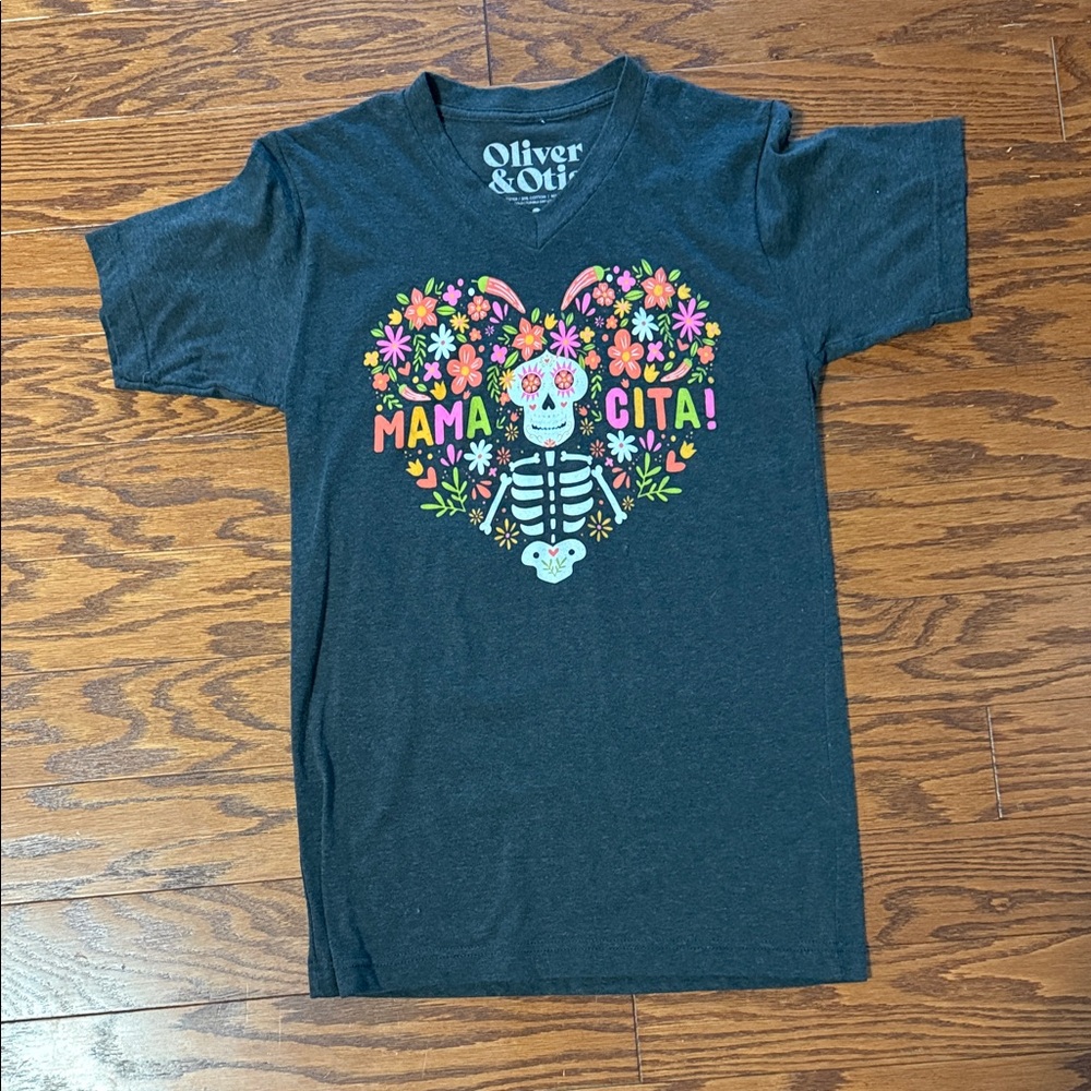 ⭐️Dark Gray Graphic Tee